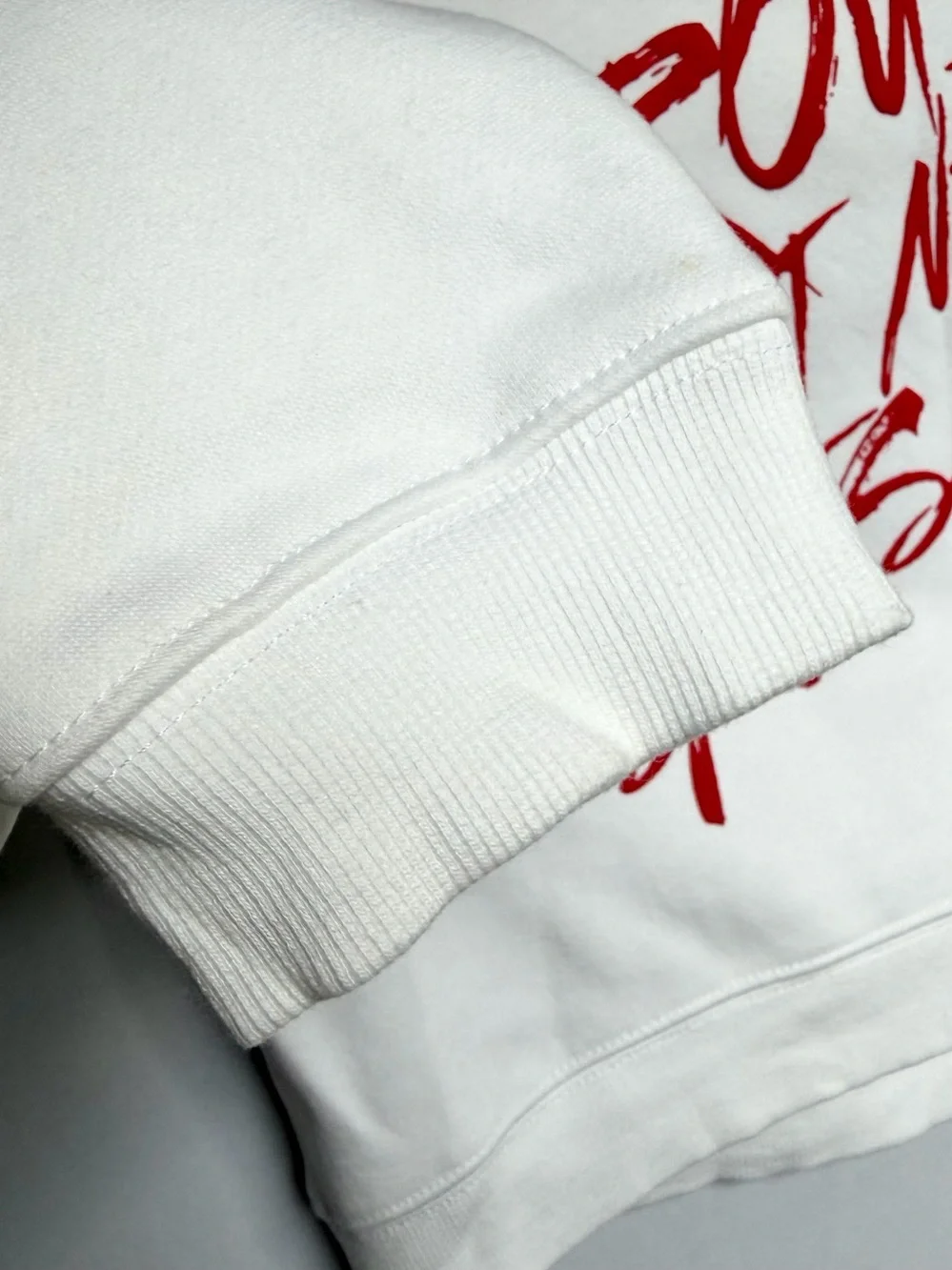 Alphalete PBNS White Cropped Sweatshirt Red Lettering Sz M Athletic Gym EUC